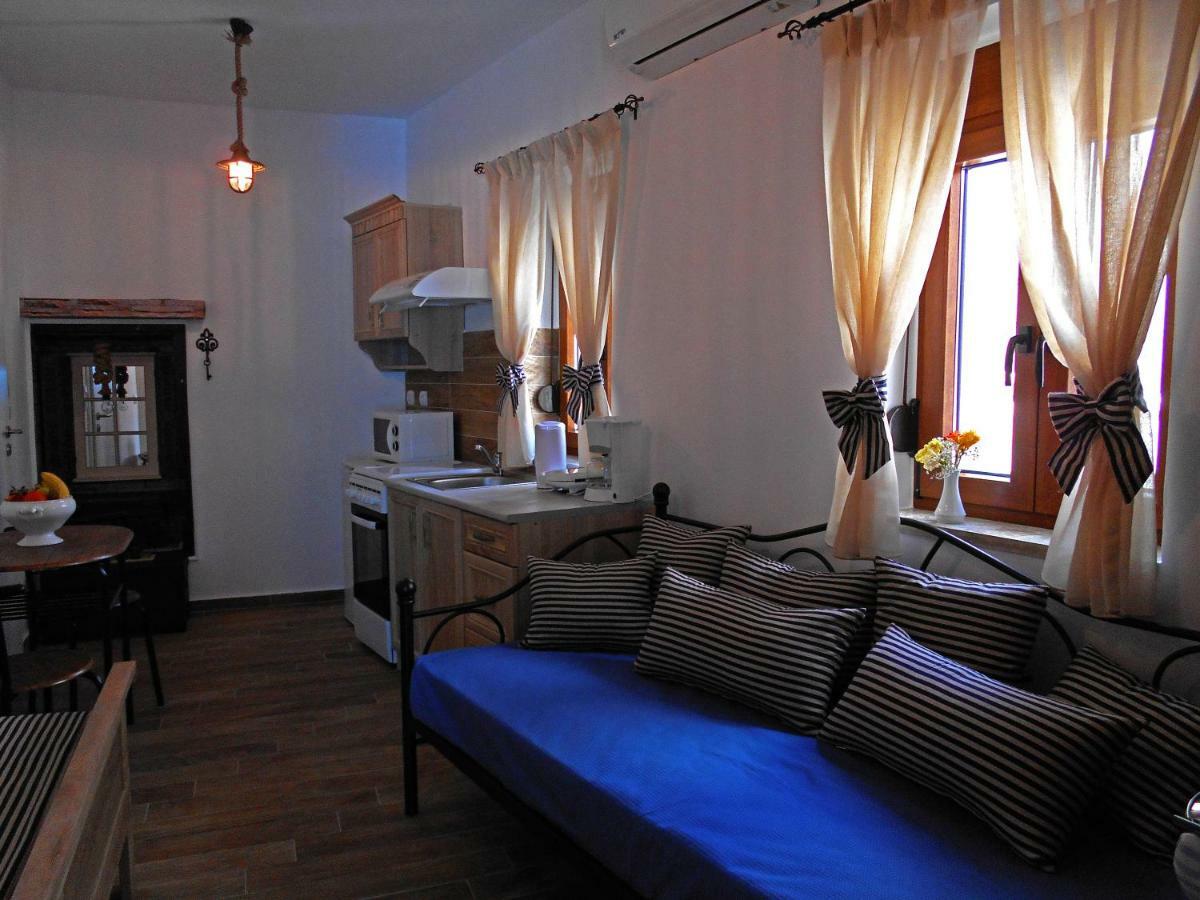 Paradise Studios Pánormosz Kültér fotó